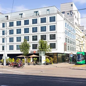 Ibis Bahnhof Bázel
