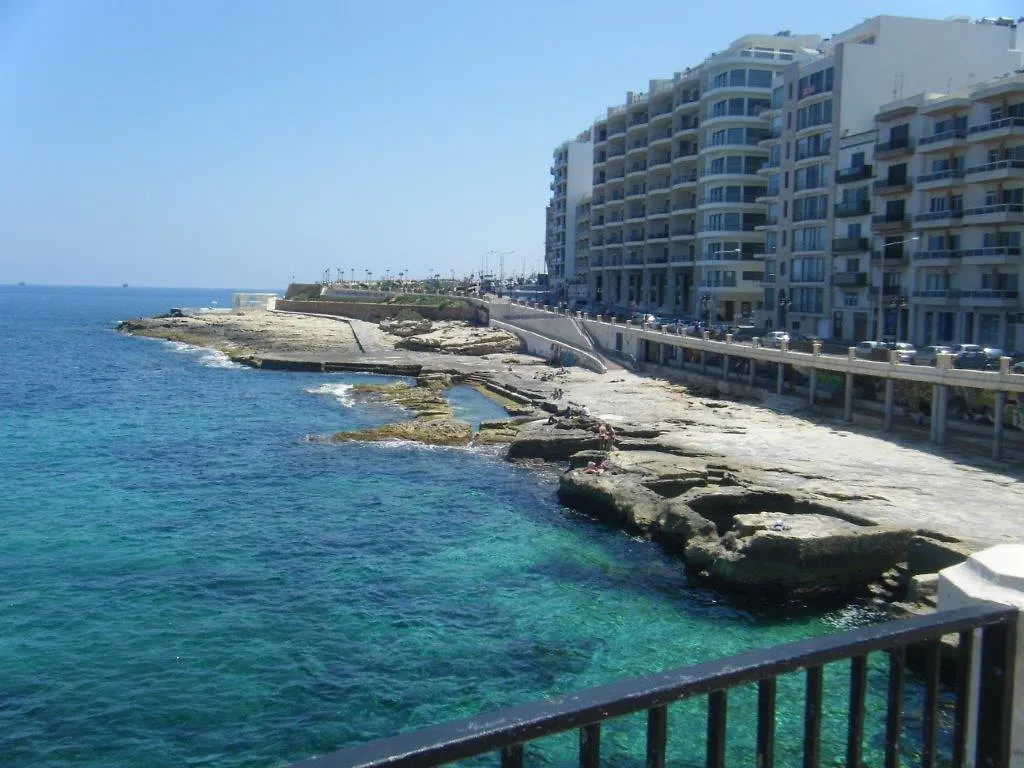 Roma Hotel Sliema